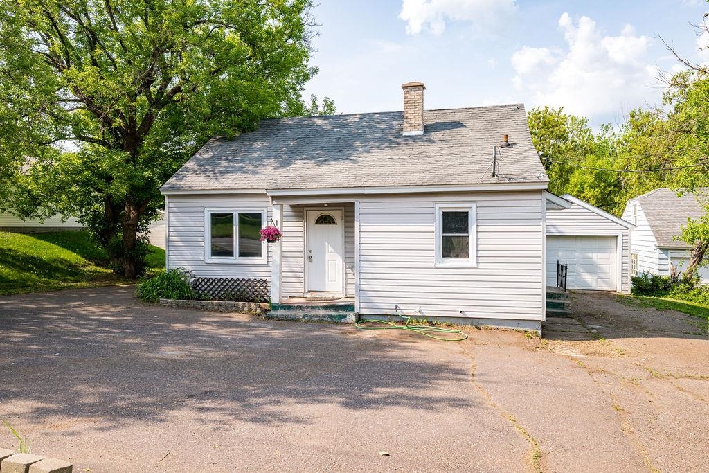 807 Prospect Ave West