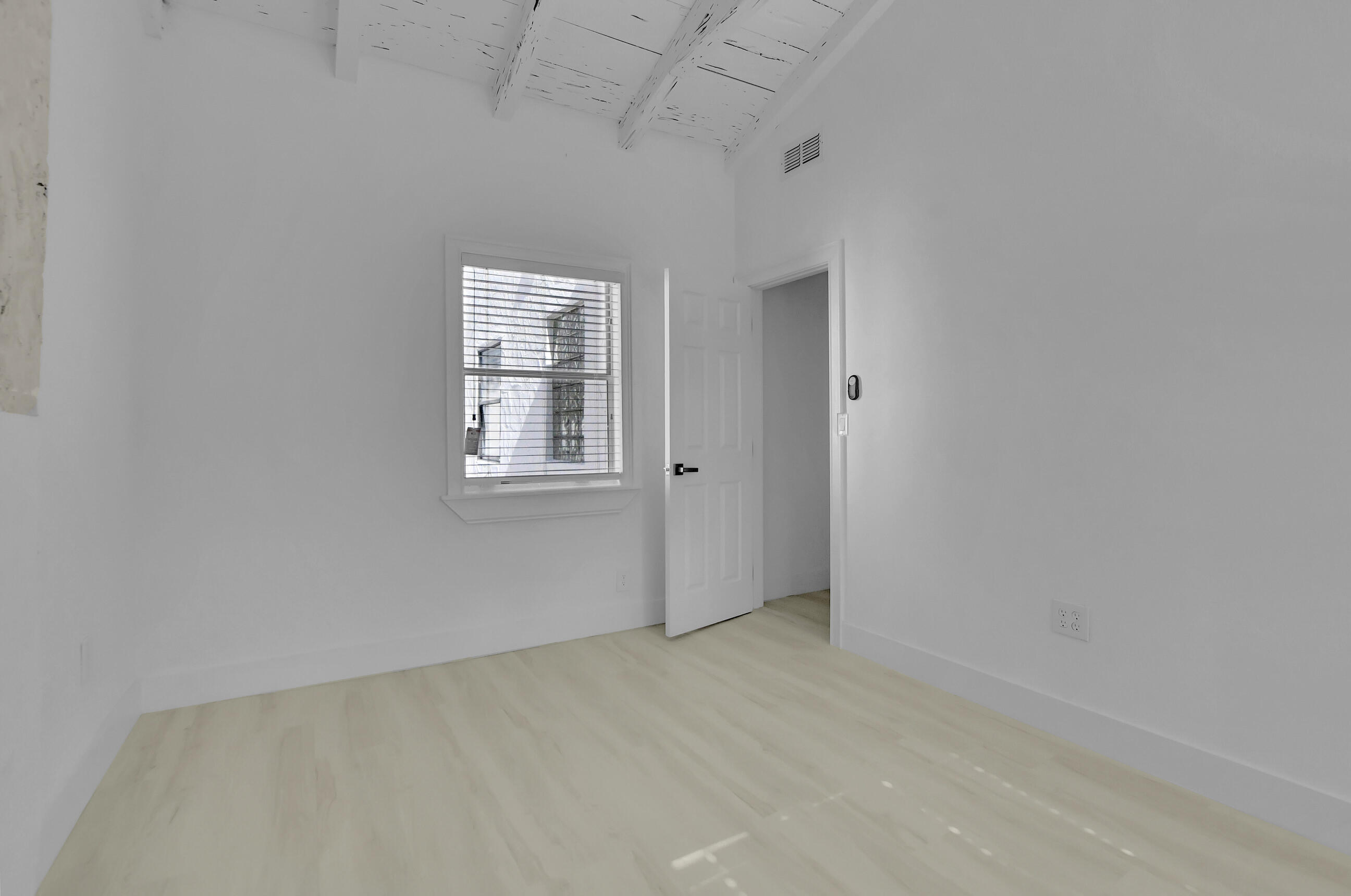 237 Northwest 7th Street Boca Raton, FL 33432 - Photo 29 of 64 56_dsc_3876