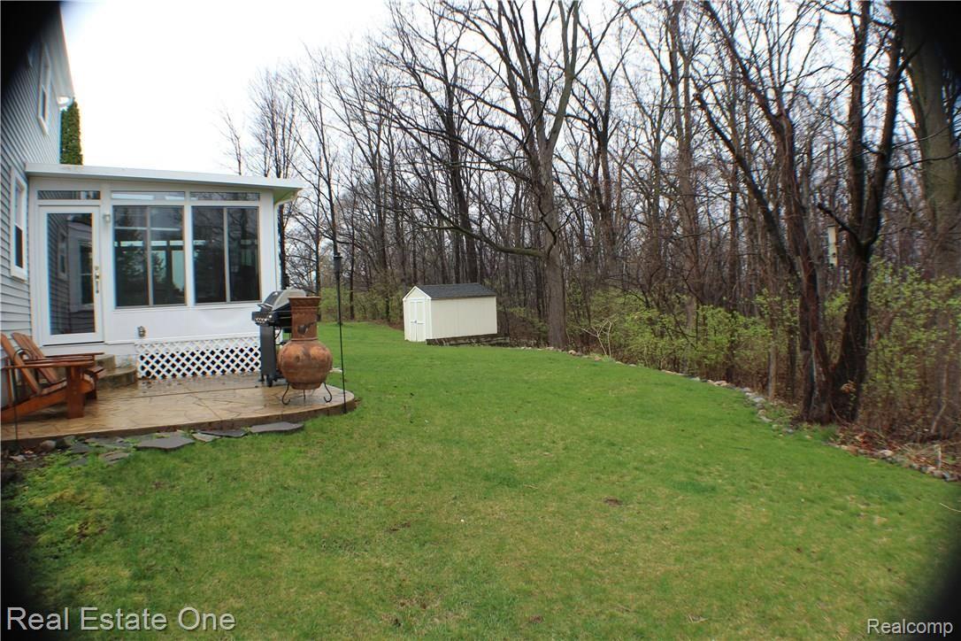 511 Whitney Drive Rochester, MI 48307 - Photo 24 of 25 IMG_0589.JPG