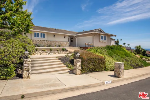 $1,799,000 | 32256 Phantom Drive, Rancho Palos Verdes, CA 90275