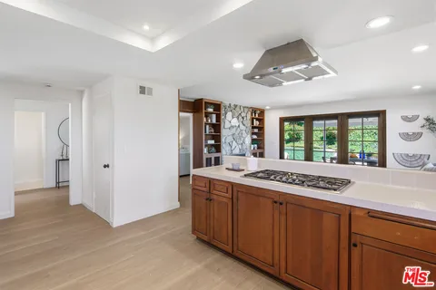 $1,799,000 | 32256 Phantom Drive, Rancho Palos Verdes, CA 90275