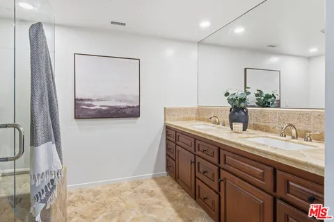 $1,799,000 | 32256 Phantom Drive, Rancho Palos Verdes, CA 90275