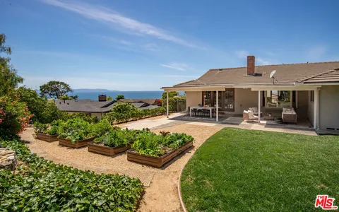 $1,799,000 | 32256 Phantom Drive, Rancho Palos Verdes, CA 90275