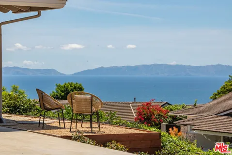 $1,799,000 | 32256 Phantom Drive, Rancho Palos Verdes, CA 90275