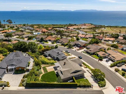 $1,799,000 | 32256 Phantom Drive, Rancho Palos Verdes, CA 90275