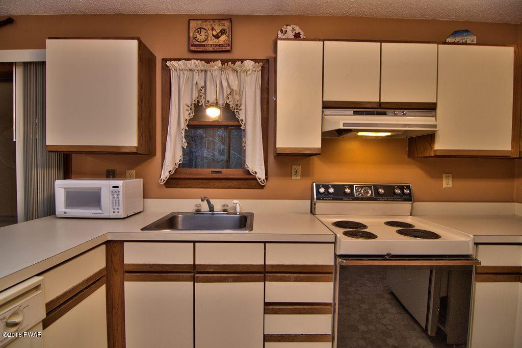 3469 Cliffwood Road Lake Ariel, PA 18436 - Photo 11 of 28