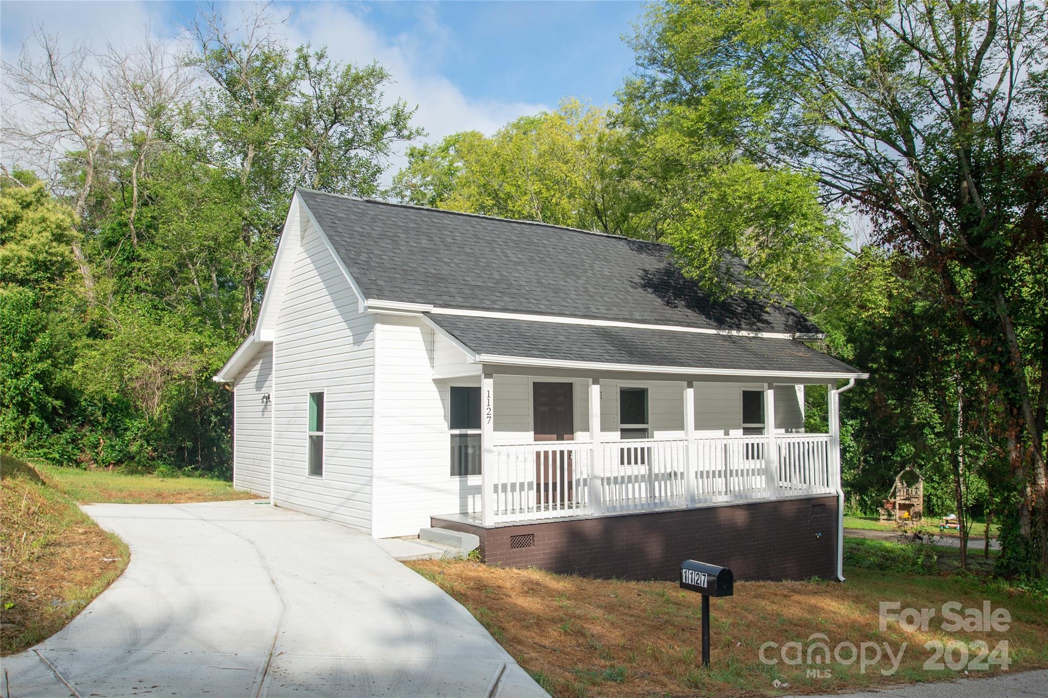 1127 6th Street Lancaster, SC 29720 - Photo 1 of 14 Gallery Image 1