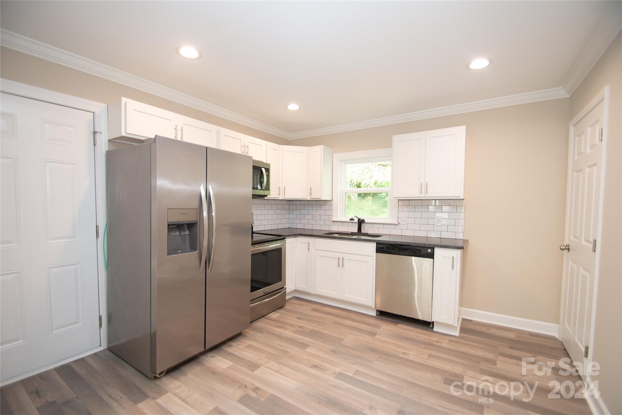 1127 6th Street Lancaster, SC 29720 - Photo 5 of 14 Gallery Image 5