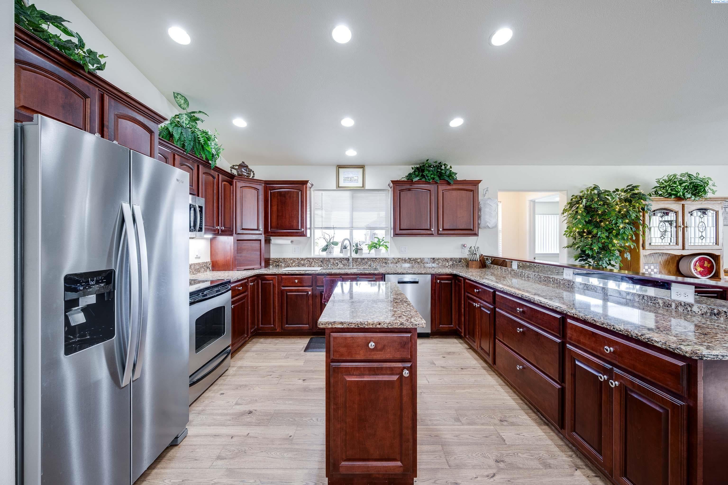 4469 Airport Road Pullman, WA 99163 - Photo 10 of 40 Gallery Image 10