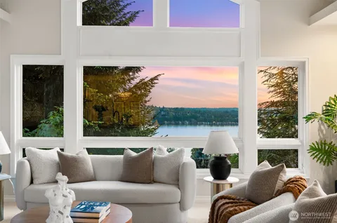 $3,580,000 | 8144 West Mercer Way, Mercer Island, WA 98040