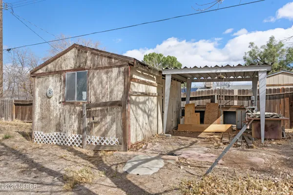 $190,000 | 4814 Cebrian Avenue, New Cuyama, CA 93254
