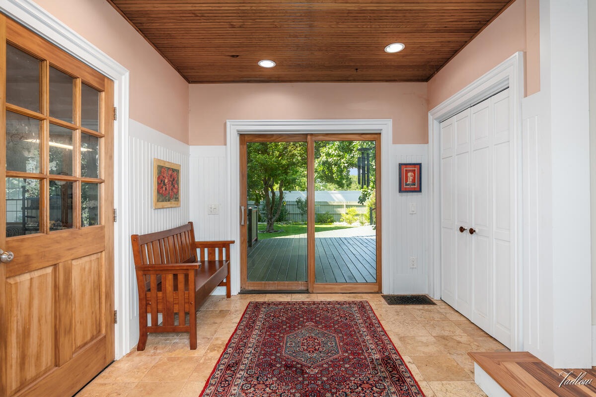 34 South Spring Street Douglas, MI 49406 - Photo 18 of 56 Gallery Image 18