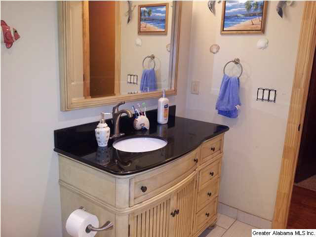 1719 Gardenridge Road Gardendale, AL 35071 - Photo 11 of 27