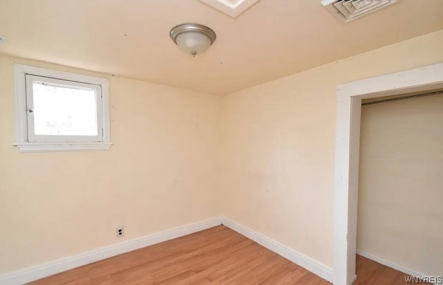 439 Vermont Street Buffalo, NY 14213 - Photo 13 of 18 Upper Unit