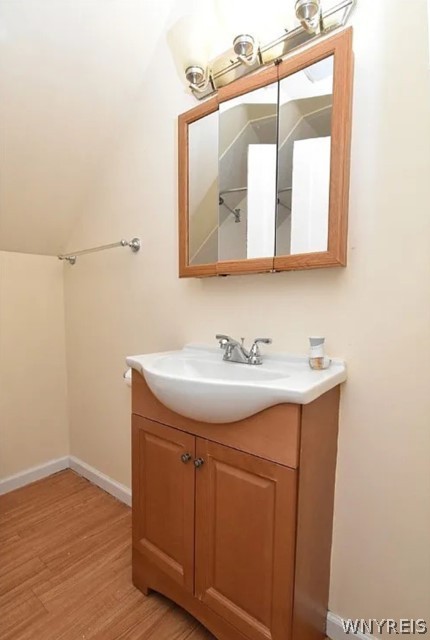 439 Vermont Street Buffalo, NY 14213 - Photo 15 of 18 Upper Unit