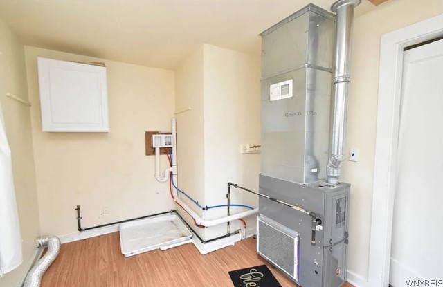 439 Vermont Street Buffalo, NY 14213 - Photo 16 of 18 Upper Unit