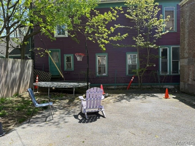 439 Vermont Street Buffalo, NY 14213 - Photo 18 of 18 Yard/ Parking