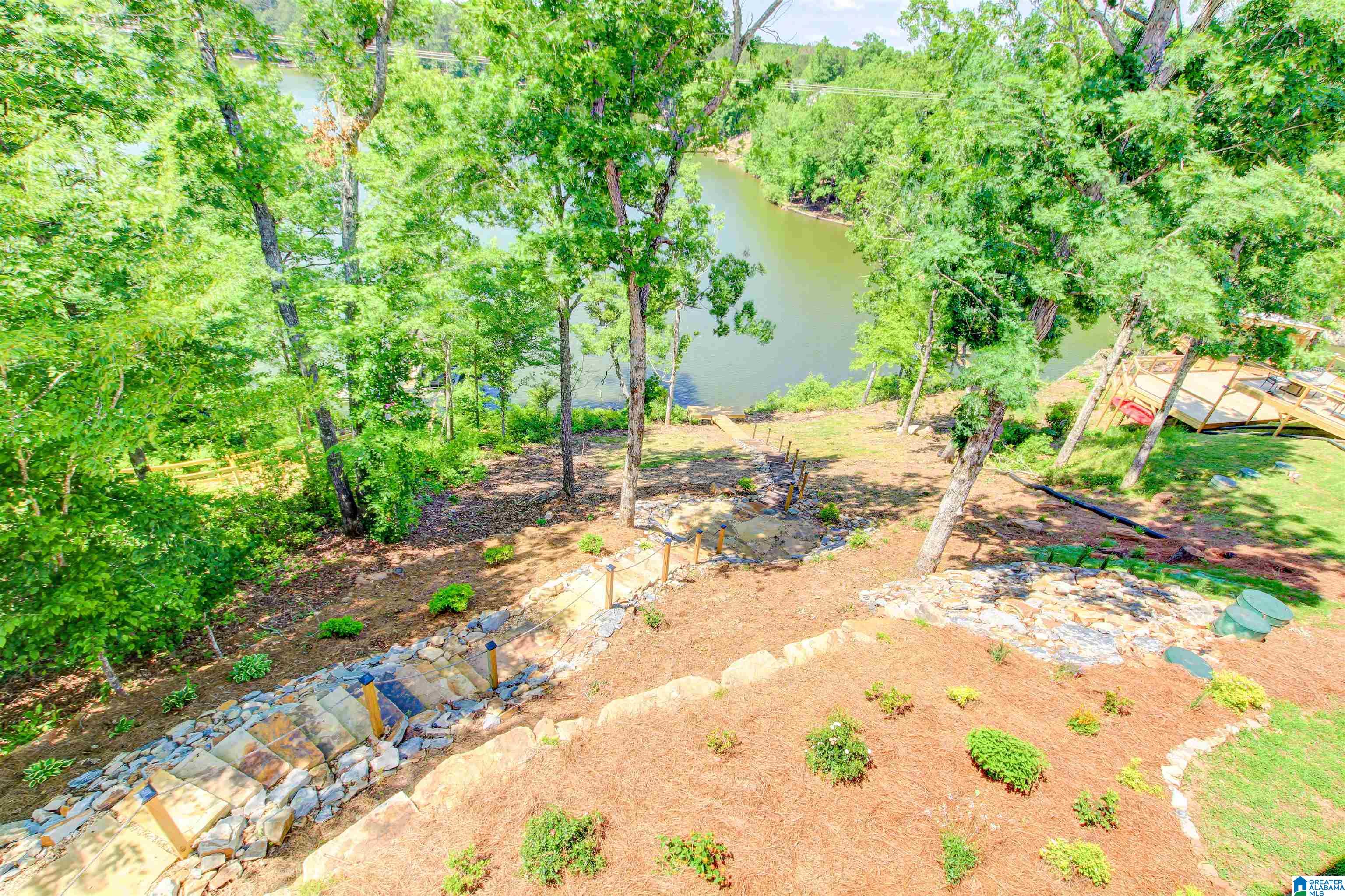 415 Point View Roanoke, AL 36274 - Photo 15 of 27