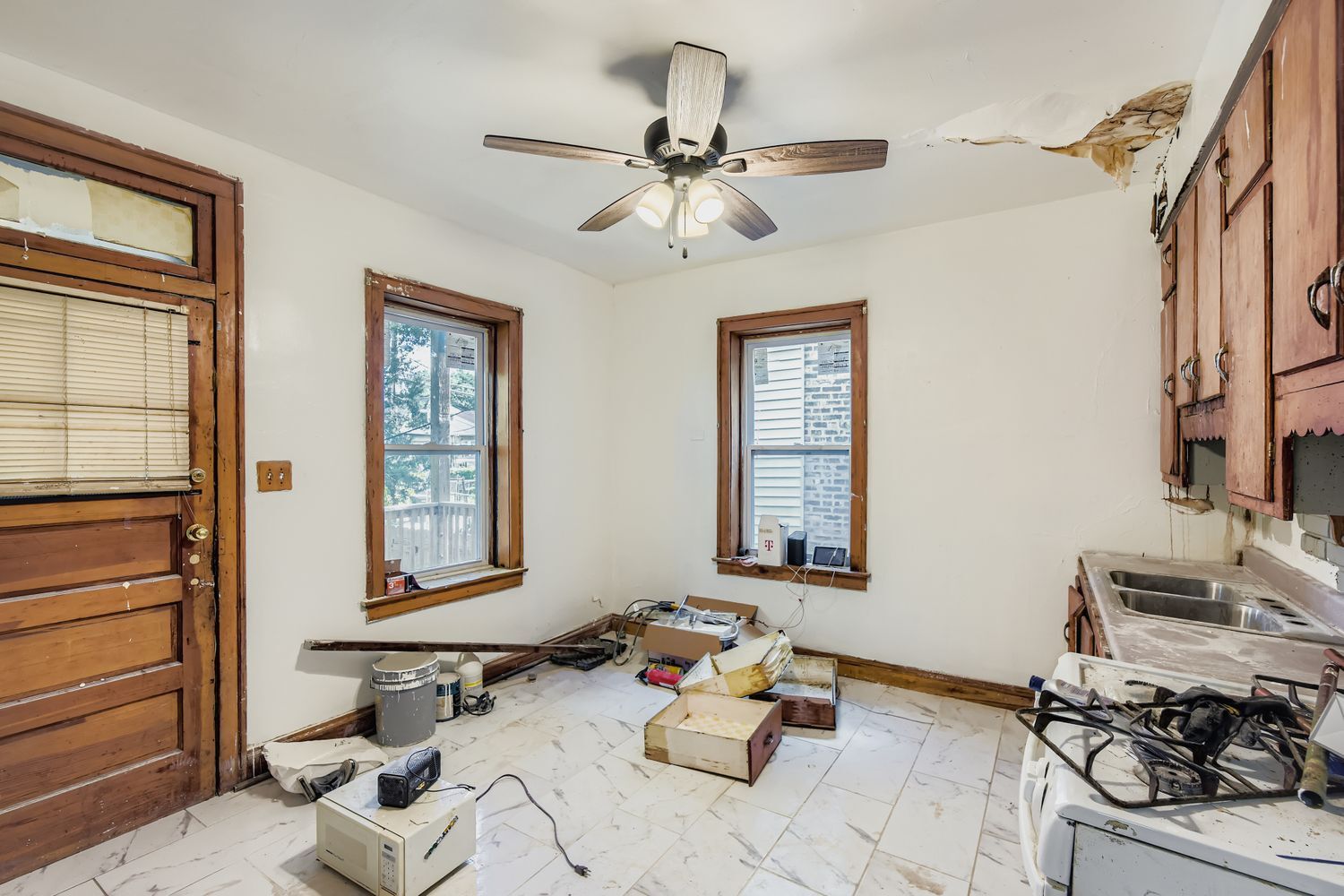 7705 South Paulina Street Chicago, IL 60620 - Photo 15 of 17