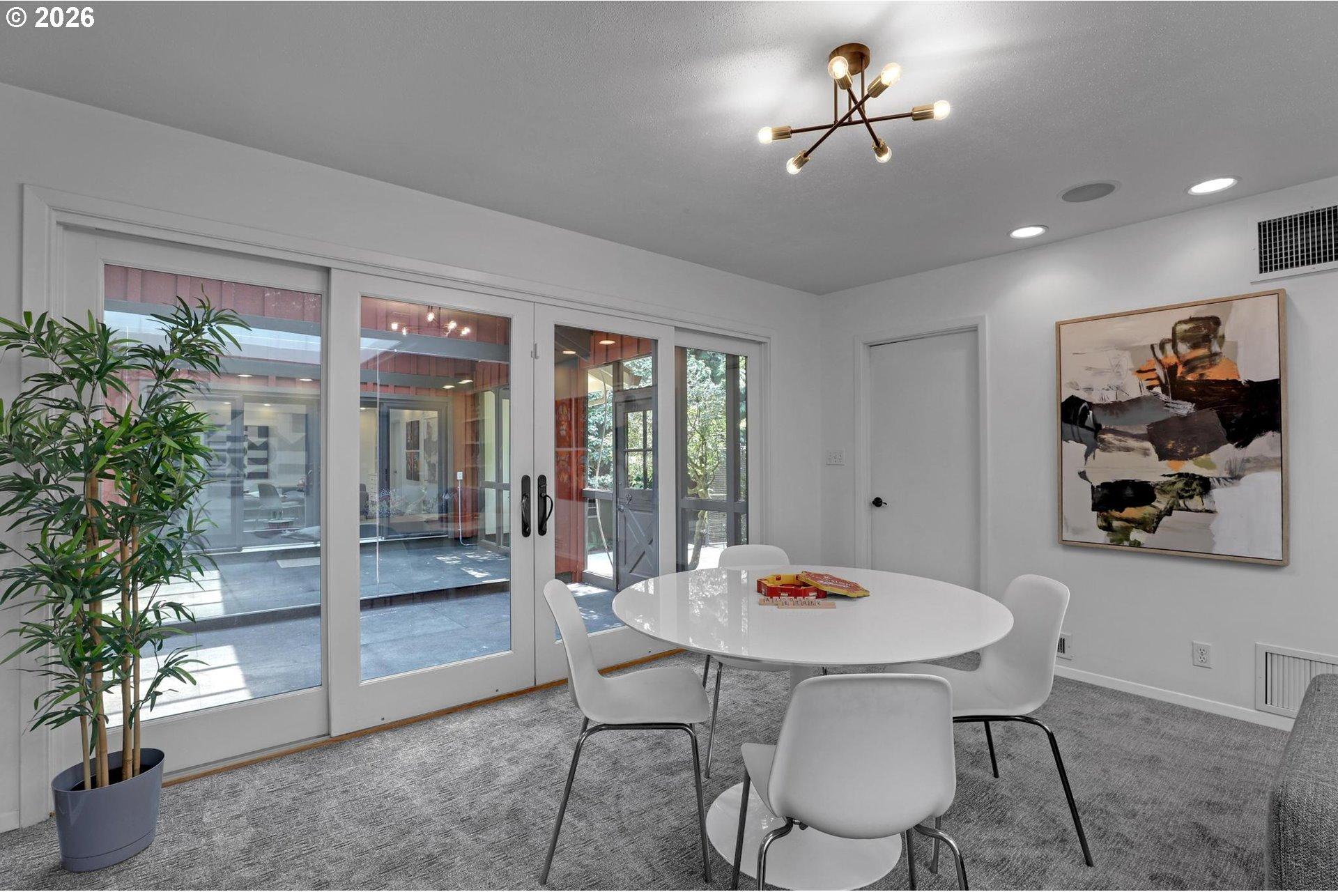 4004 Southwest Scholls Ferry Road Portland, OR 97221 - Photo 30 of 48 Gallery Image 30