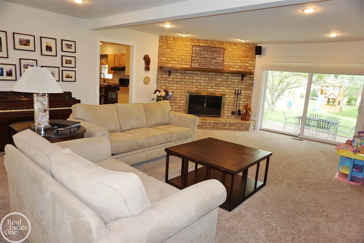 360 Donegal Drive Rochester Hills, MI 48309 - Photo 10 of 21