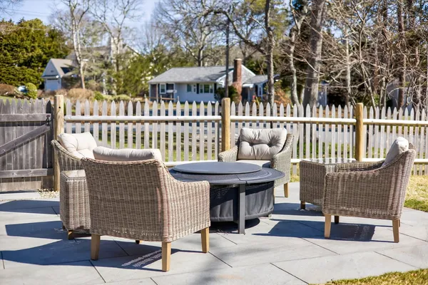 $575,000 | 1 Charing Cross Road, South Dennis, MA 02660