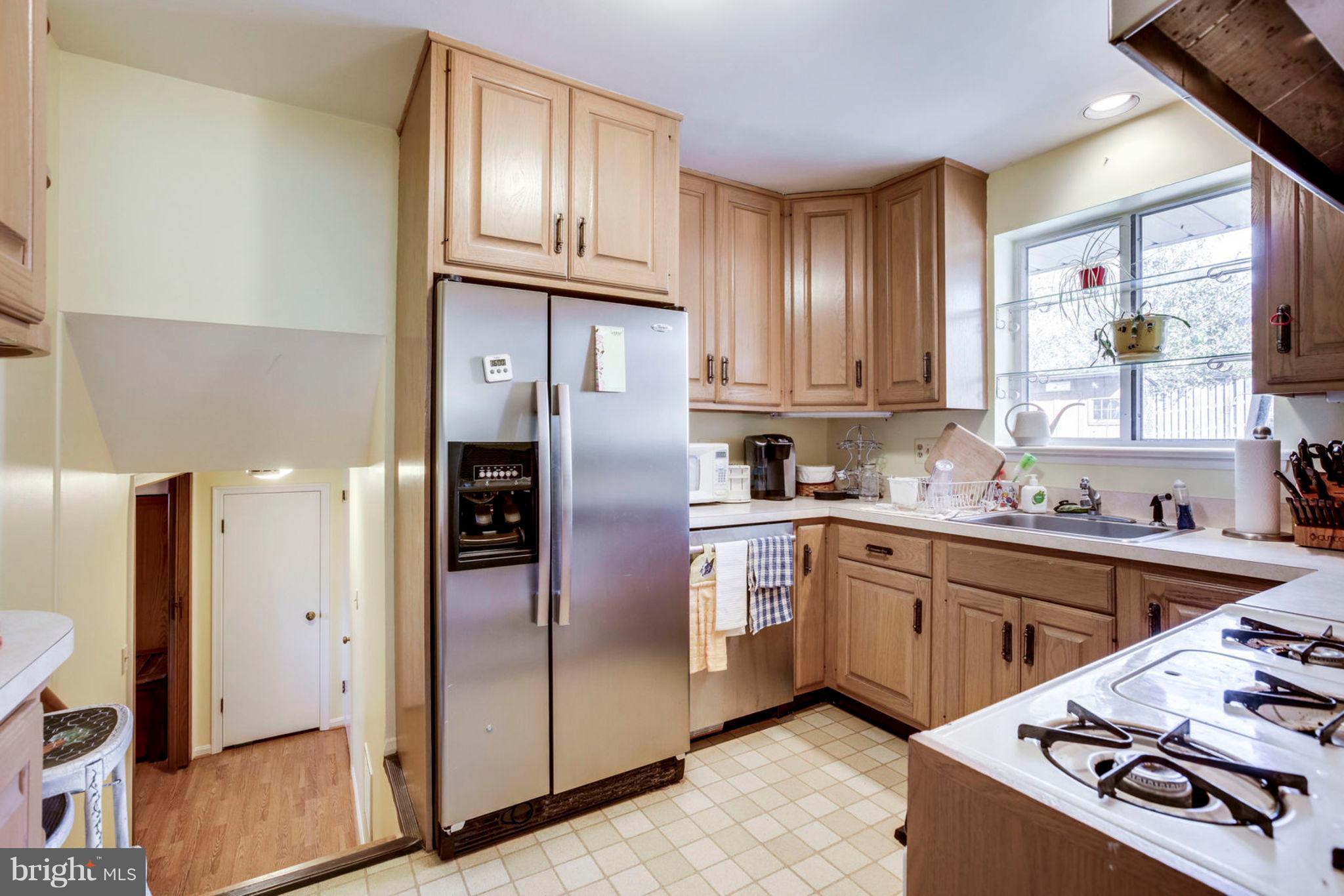 7420 Flora Street Springfield, VA 22150 - Photo 12 of 38