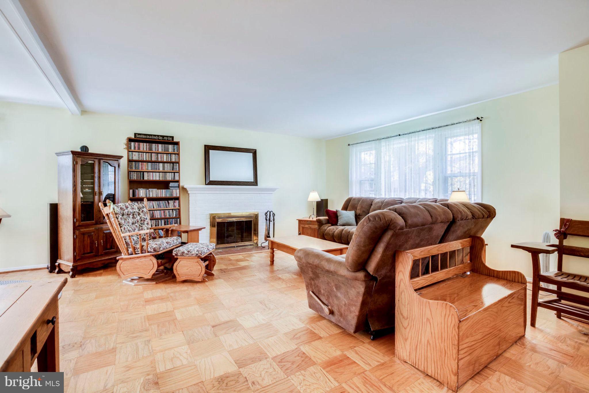 7420 Flora Street Springfield, VA 22150 - Photo 7 of 38