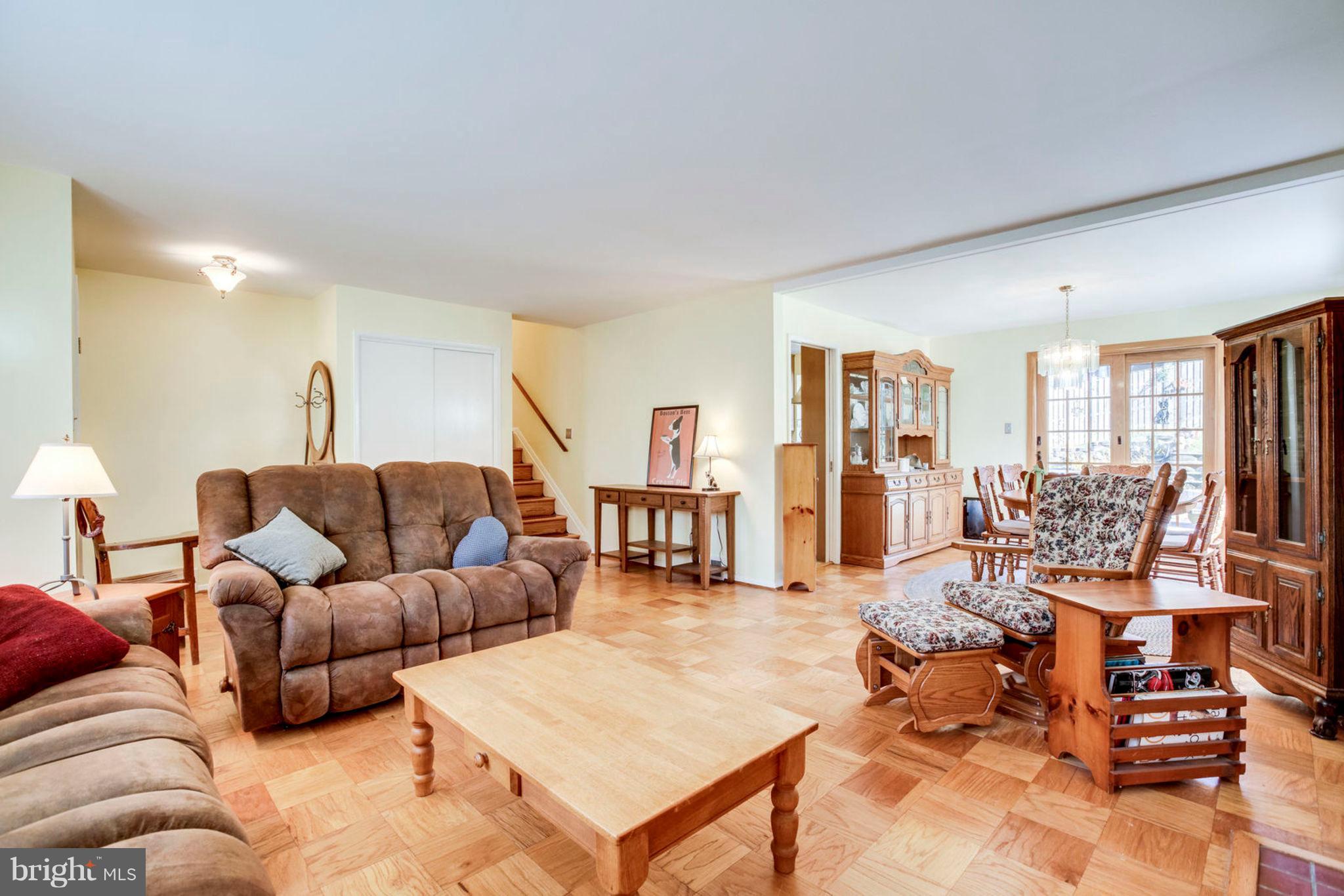 7420 Flora Street Springfield, VA 22150 - Photo 8 of 38