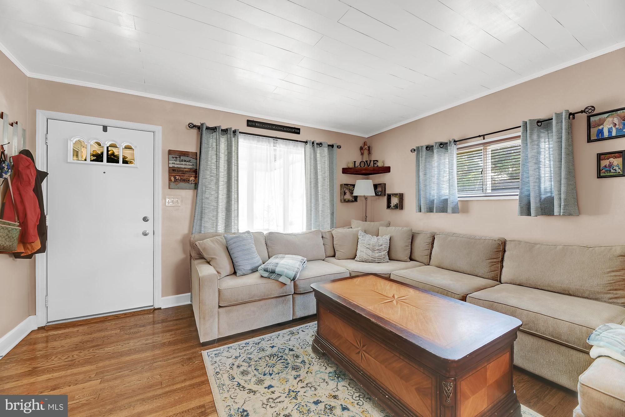 7810 Lockwood Road Baltimore, MD 21222 - Photo 5 of 29