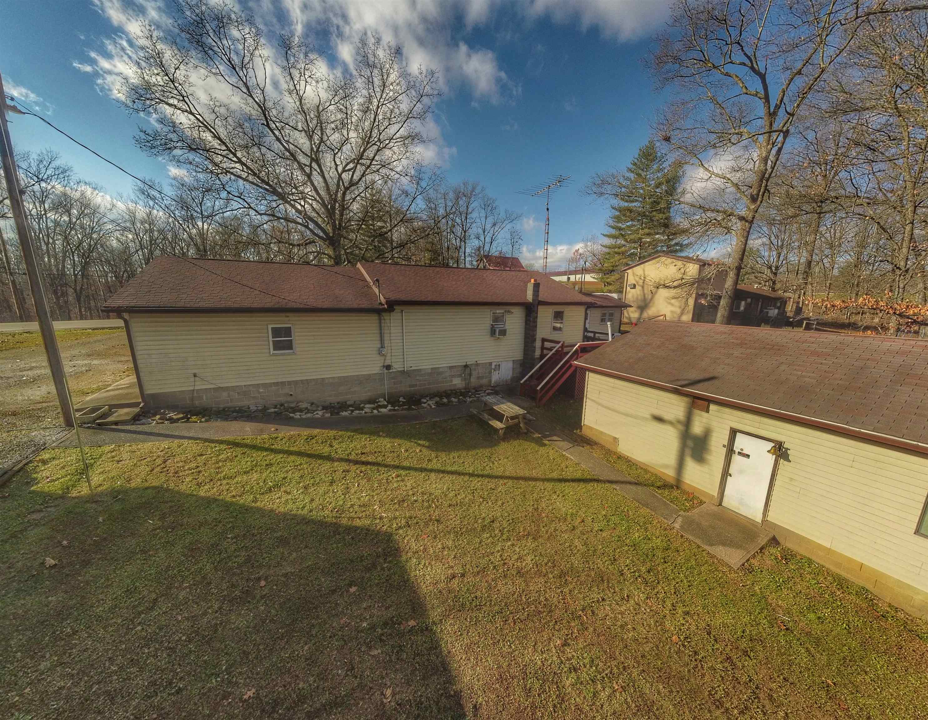 2556 Old St Road Bedford, IN 47421 - Photo 22 of 23