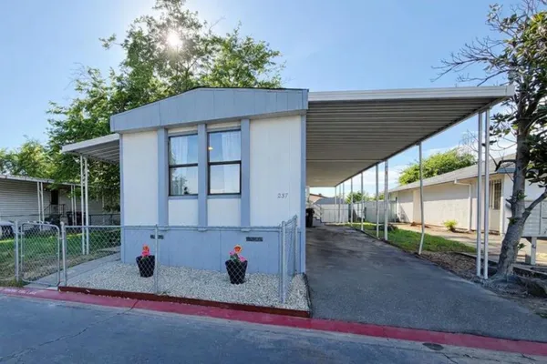 $99,000 | 237 Majestic Lane, Sacramento, CA 95838