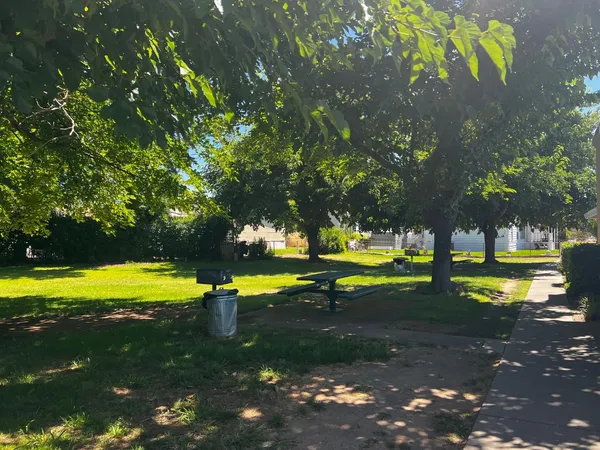 $99,000 | 237 Majestic Lane, Sacramento, CA 95838