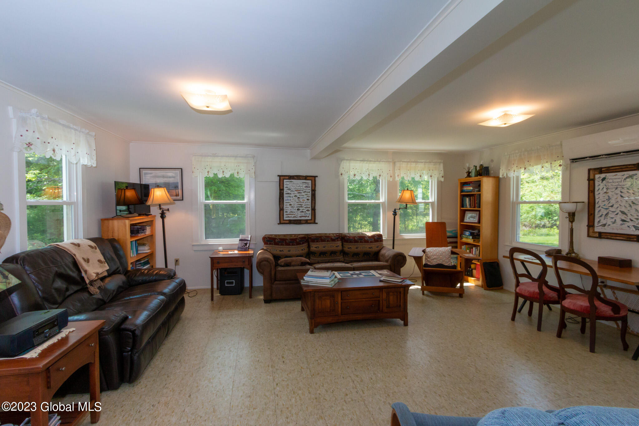 552 Sinclair Road Northampton, NY 12134 - Photo 5 of 90 552 Sinclair Rd -28