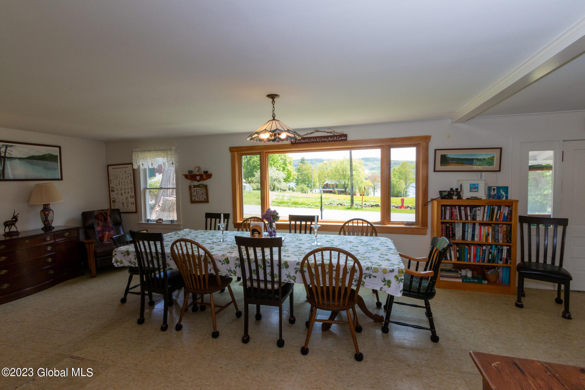 552 Sinclair Road Northampton, NY 12134 - Photo 8 of 90 552 Sinclair Rd -17