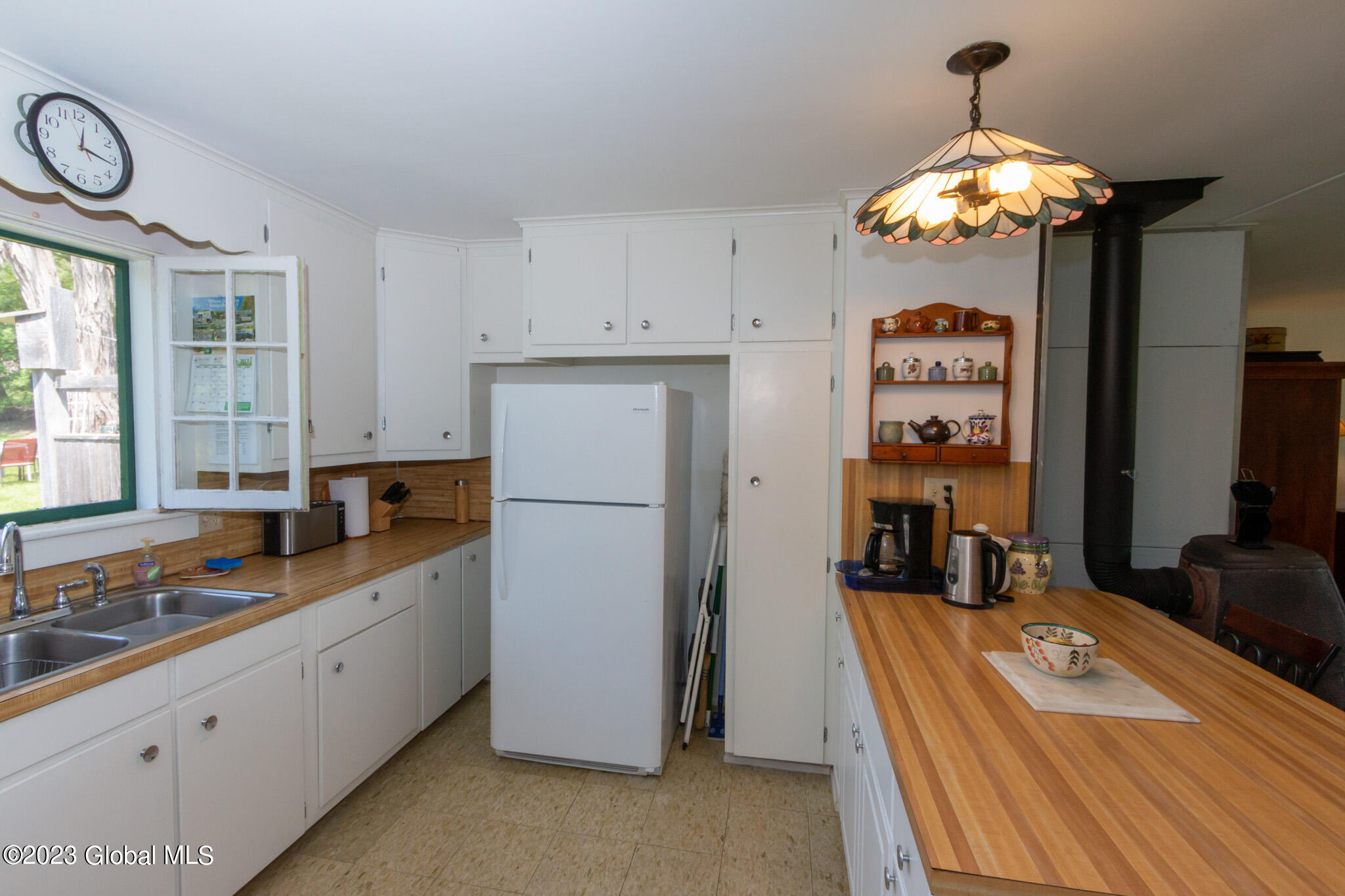 552 Sinclair Road Northampton, NY 12134 - Photo 9 of 90 552 Sinclair Rd -25