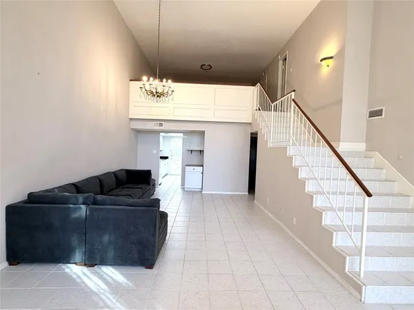 $1,700 | 12633 Memorial Drive, Unit 74, Houston, TX 77024