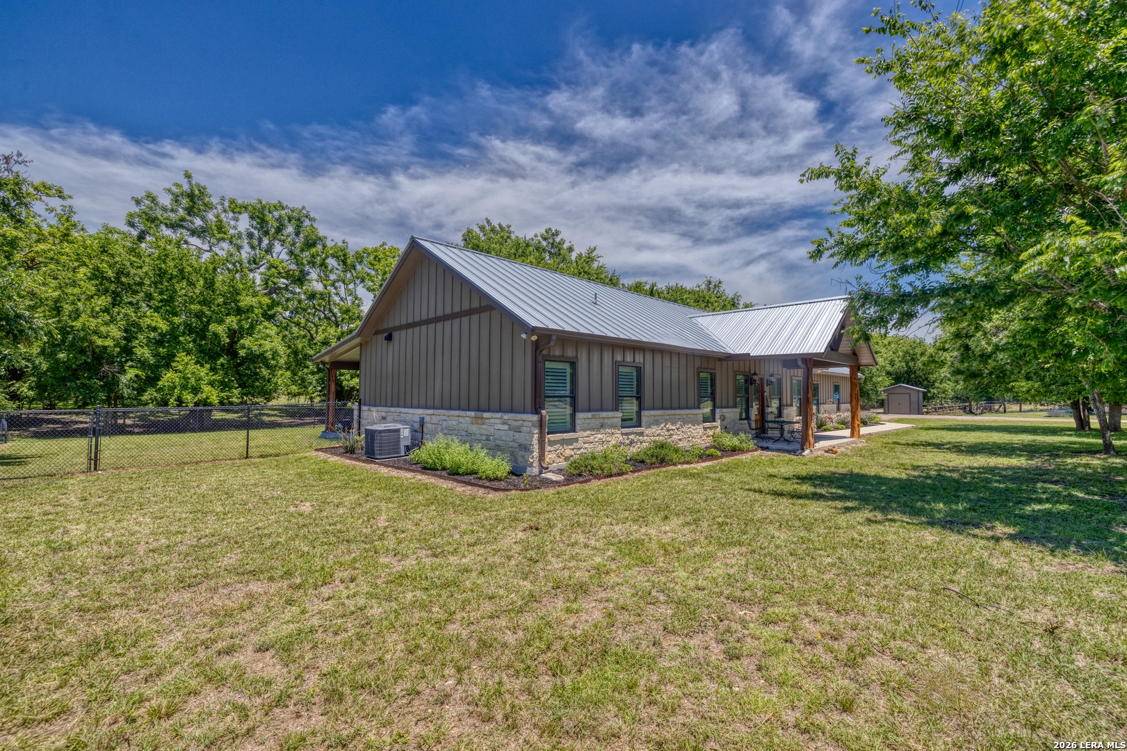 863 Flatrock Circle Rio Frio, TX 78879 - Photo 3 of 35