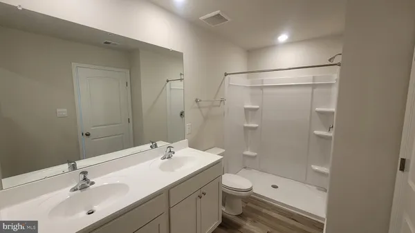 $2,200 | 102 Sycamore Lane, Greensboro, MD 21639