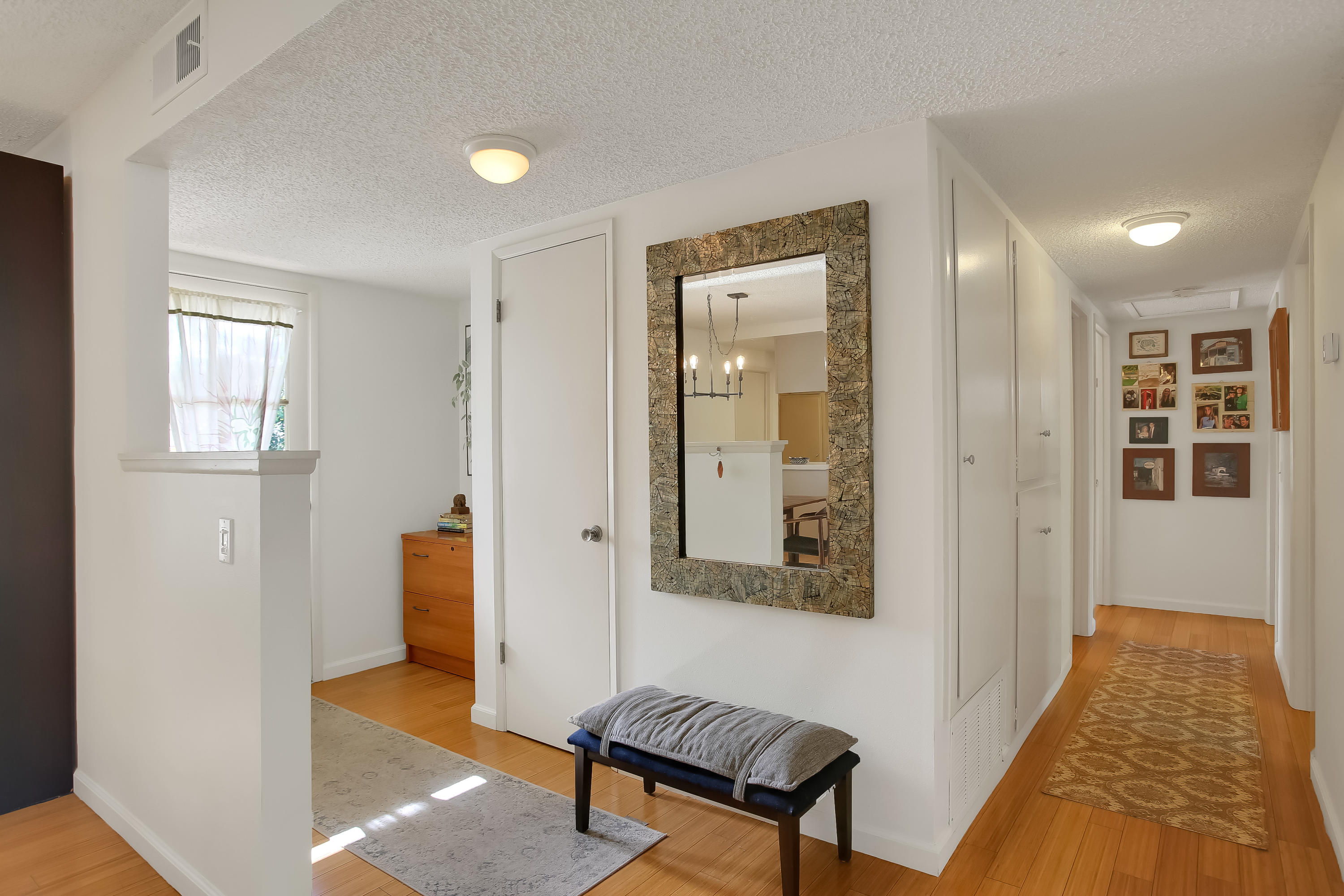 5040 Rocoso Way Santa Barbara, CA 93111 - Photo 9 of 18 031
