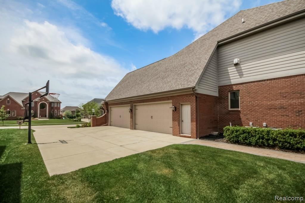 1581 Traceky Drive Rochester Hills, MI 48306 - Photo 62 of 67