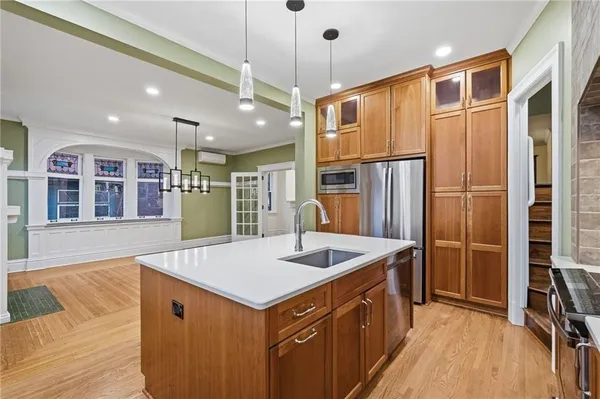 $799,900 | 6123 Callery Street, Pittsburgh, PA 15206