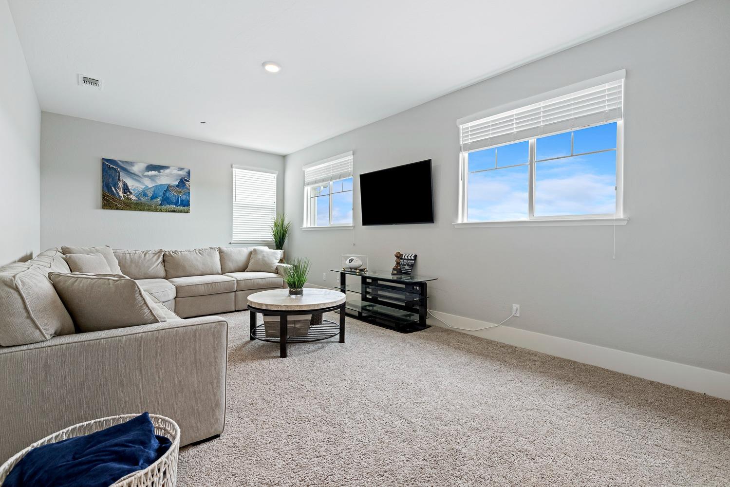 4448 Hillside Road Madera, CA 93636 - Photo 28 of 53 Gallery Image 28