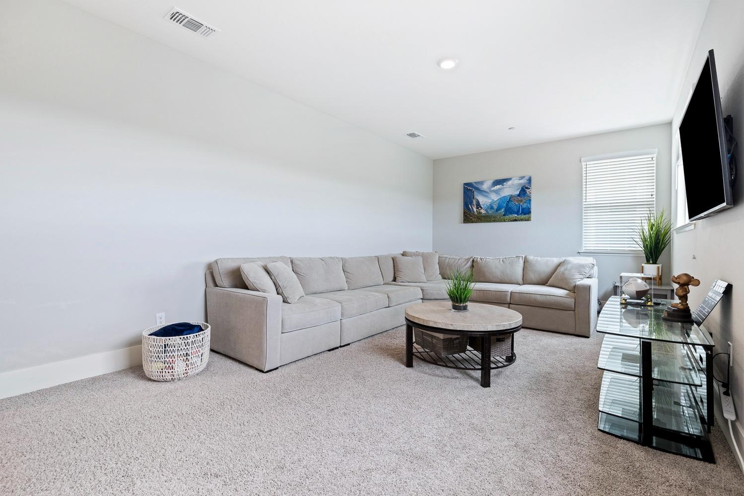 4448 Hillside Road Madera, CA 93636 - Photo 29 of 53 Gallery Image 29