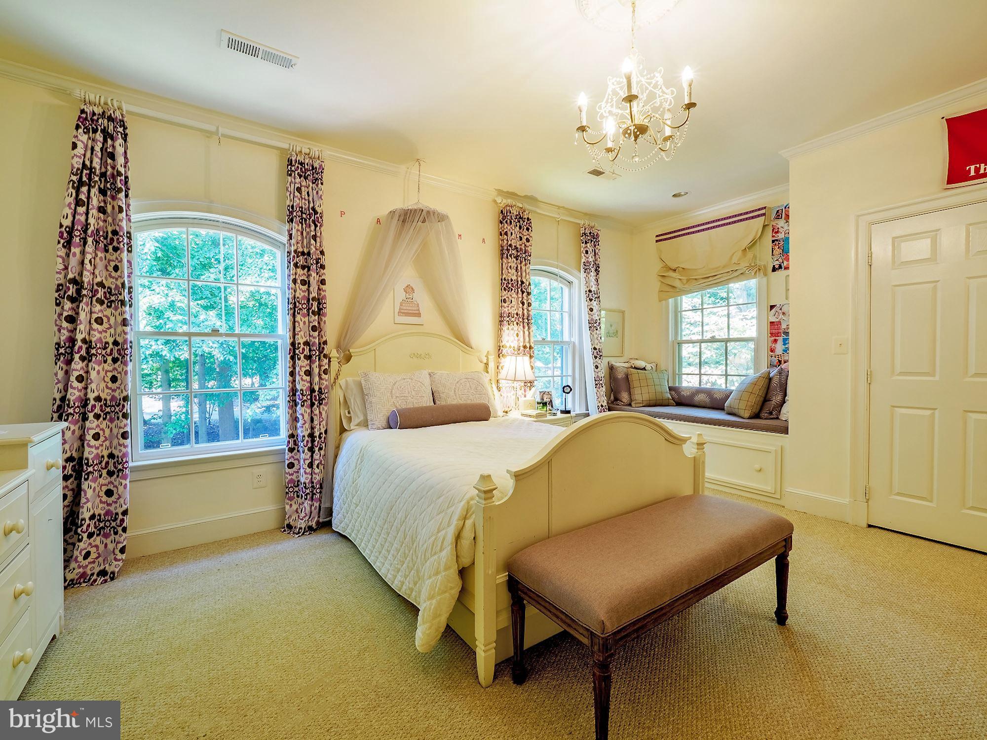 5 Eagle Ridge Court Bethesda, MD 20817 - Photo 15 of 33 Bedroom 2