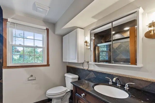 $487,999 | 2746 Manor Avenue, Mount Pleasant, WI 53406