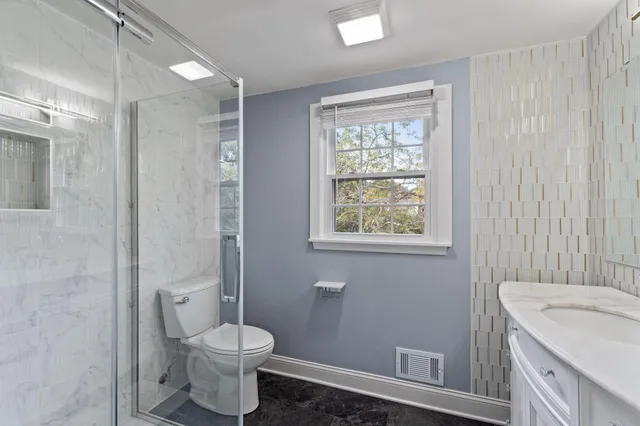 $487,999 | 2746 Manor Avenue, Mount Pleasant, WI 53406