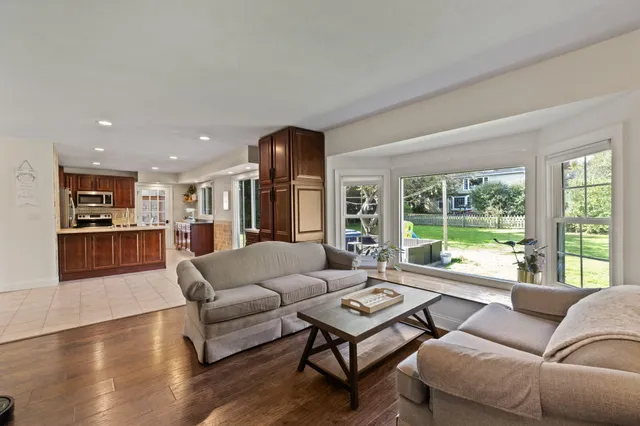 $487,999 | 2746 Manor Avenue, Mount Pleasant, WI 53406