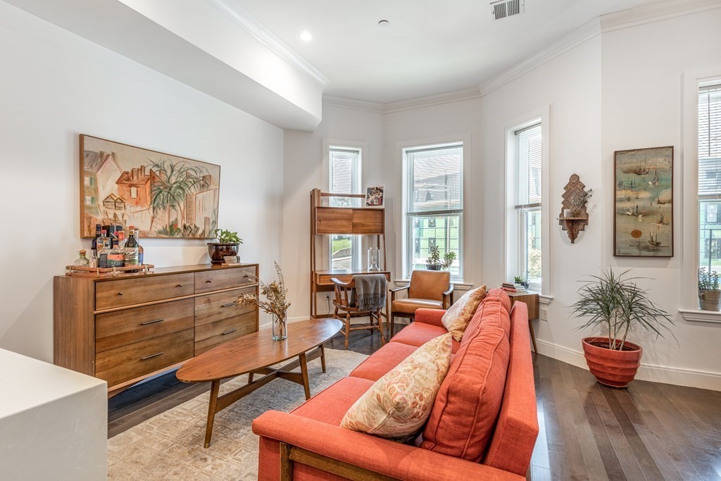 134 Warren Street, Unit 2 Boston, MA 02119 - Photo 7 of 31 Gallery Image 7