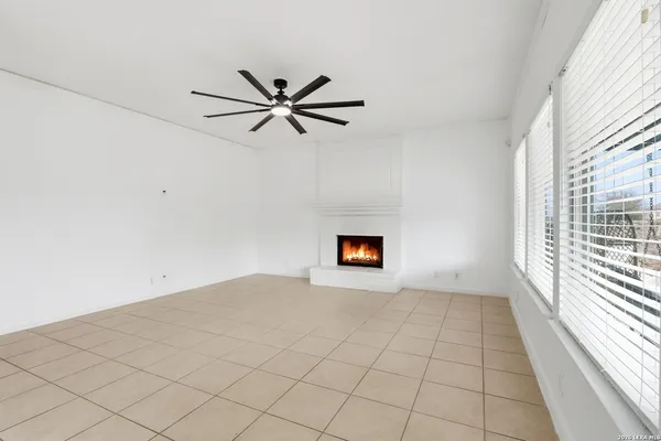 $449,500 | 602 Lightstone Drive, San Antonio, TX 78258